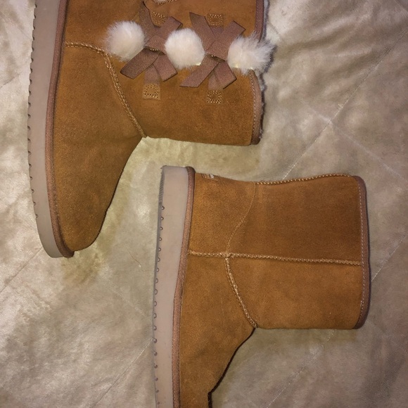 Koolaburra by UGG fleece lined Leather Boots. US 9 Women’s Gently Used. - Picture 6 of 10